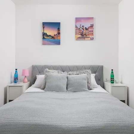 Appartement Bright And Cozy Smocza By Renters